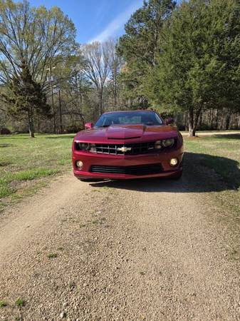 2010 Chevrolet Camaro 2SS 2dr Coupe Manual — photo 2