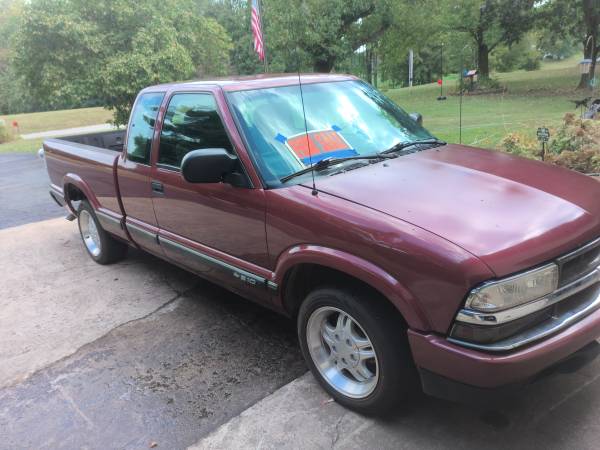 1998 Chevrolet S10 — photo 4