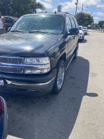 2006 Chevrolet Tahoe LS 4x2 Automatic — photo 2