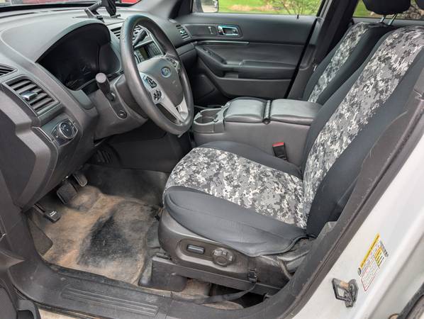 2015 Ford Utility Police Interceptor Base All-wheel Drive Automatic — photo 4