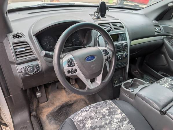 2015 Ford Utility Police Interceptor Base All-wheel Drive Automatic — photo 3