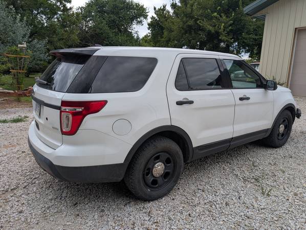 2015 Ford Utility Police Interceptor Base All-wheel Drive Automatic — photo 9