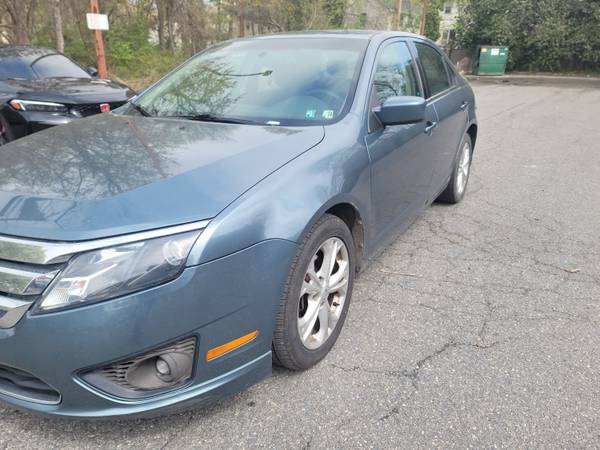 2012 Ford Fusion S 4dr Front-wheel Drive Sedan Manual — photo 2