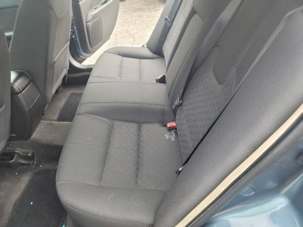 2012 Ford Fusion S 4dr Front-wheel Drive Sedan Manual — photo 6