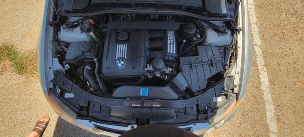 2008 BMW 328i — photo 2