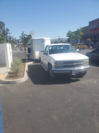 1992 Chevrolet Chevy VAN G20 3dr Cargo Van — photo 3