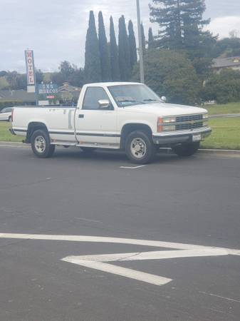 1992 Chevrolet Chevy VAN G20 3dr Cargo Van — photo 4