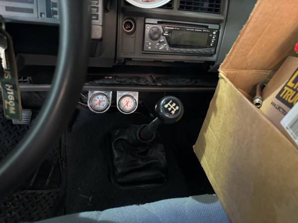1993 Chevrolet S10 V8 — photo 8