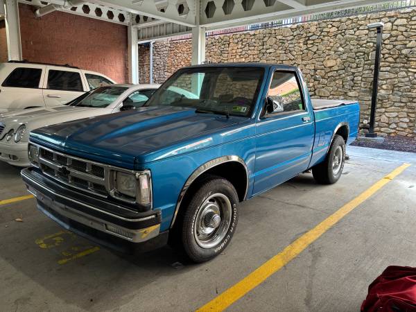 1993 Chevrolet S10 V8 — photo 3