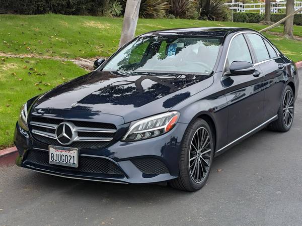 2019 Mercedes-Benz GLC 300 Base — photo 4
