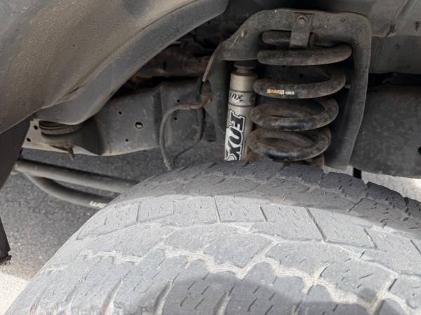 2011 Ford E 350 Super Duty XL Wagon Automatic — photo 3