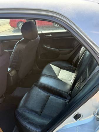 2007 Honda Accord 3.0 EX 2dr Coupe Automatic — photo 5
