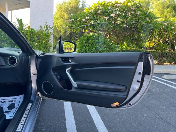 2017 Subaru BRZ Limited — photo 11