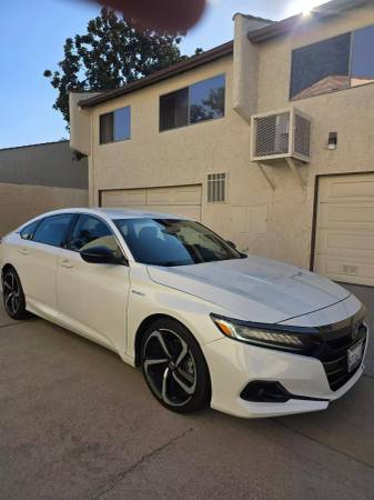 2022 Honda Accord Hybrid Sport 4dr Sedan CVT — photo 1
