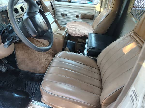 1995 Chevrolet Chevy VAN Base 3dr G30 Cargo Van — photo 7