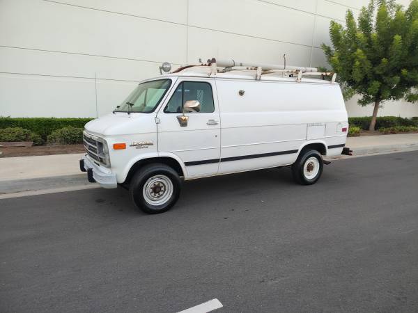 1995 Chevrolet Chevy VAN Base 3dr G30 Cargo Van — photo 4