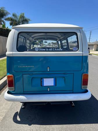 1972 Volkswagen Bus — photo 8
