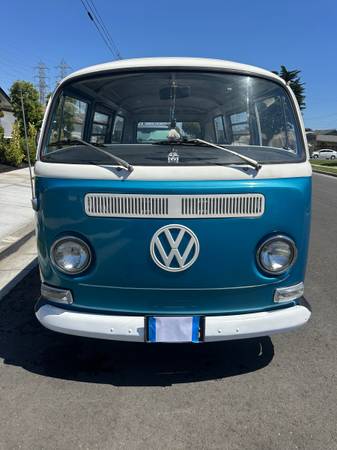 1972 Volkswagen Bus — photo 4
