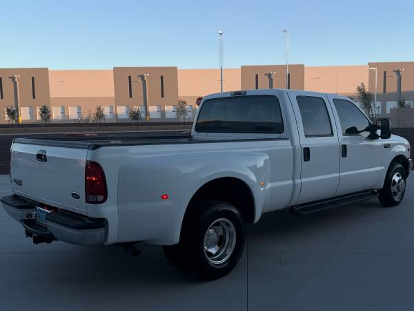 2002 Ford F 350 XLT 4x2 SD Crew Cab 156 in. WB DRW HD Manual — photo 7