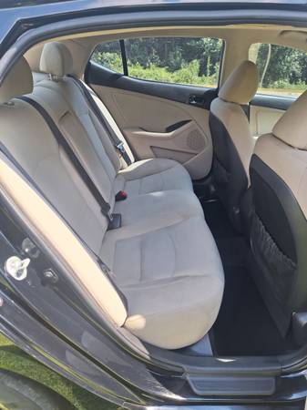 2015 KIA Optima SX 4dr Sedan Automatic — photo 12