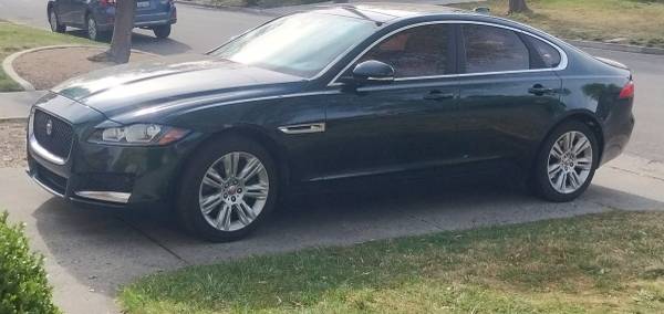 2017 Jaguar XF 35t Premium — photo 2