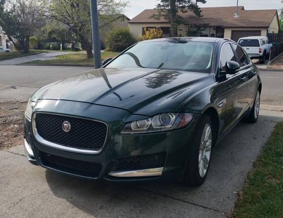 2017 Jaguar XF 35t Premium — photo 3