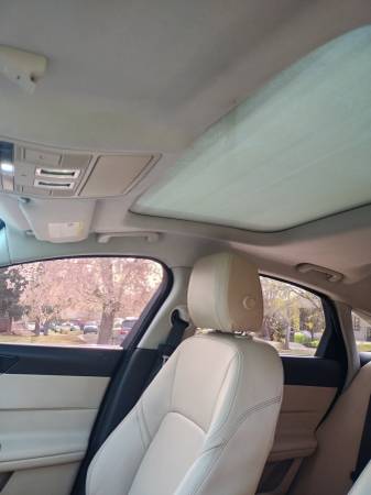 2017 Jaguar XF 35t Premium — photo 8