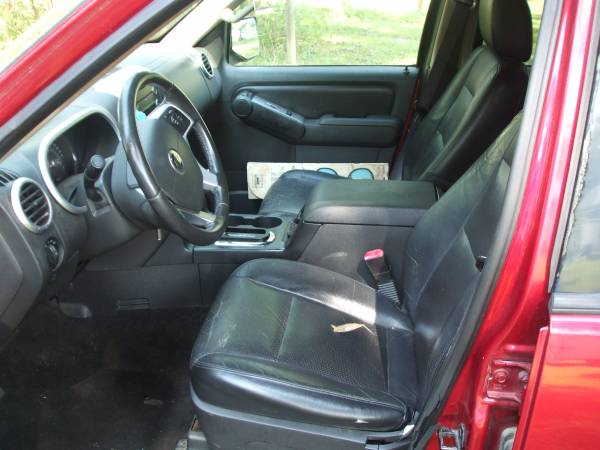 2007 Mercury Mountaineer Base 4x2 Automatic — photo 5