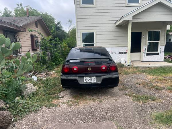 2002 Chevrolet Impala LS 4dr Sedan Automatic — photo 2