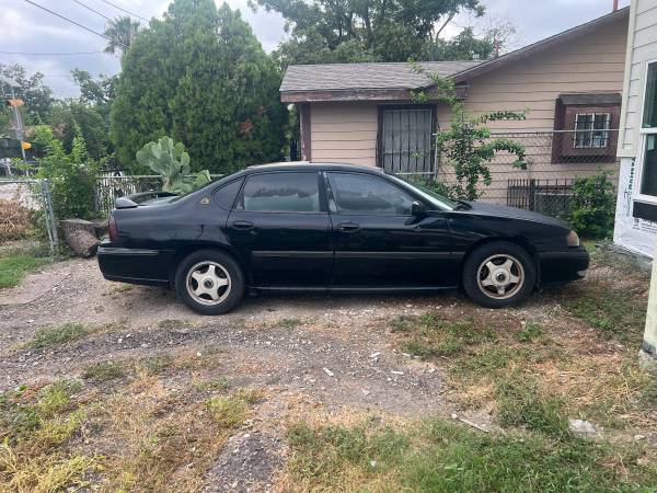 2002 Chevrolet Impala LS 4dr Sedan Automatic — photo 3