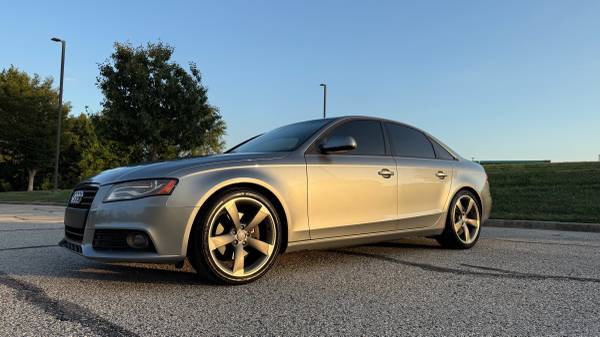 2011 Audi A4 2.0T Premium — photo 1