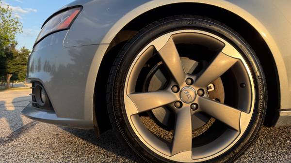 2011 Audi A4 2.0T Premium — photo 8