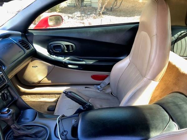 2001 Chevrolet Corvette Base — photo 10