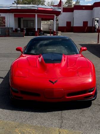 2001 Chevrolet Corvette Base — photo 3