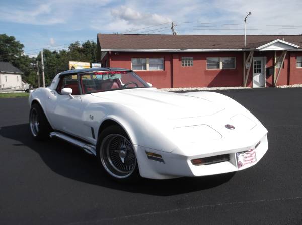 1981 Chevrolet Corvette Base 2dr Coupe — photo 1