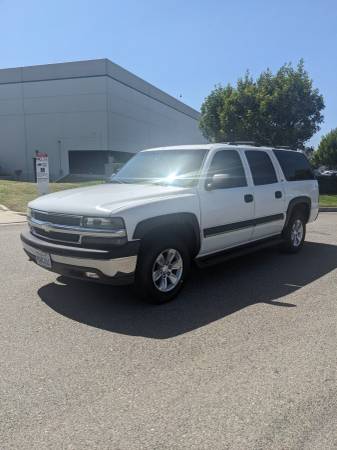 2002 Chevrolet Suburban 1500 LS 4dr 4x2 Automatic — photo 1