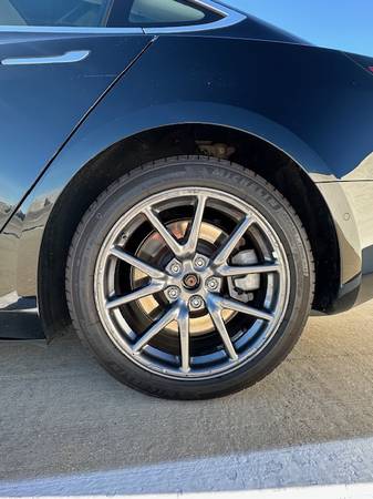 2018 Tesla Model 3 Mid Range 4dr Rear-wheel Drive Sedan Automatic — photo 6