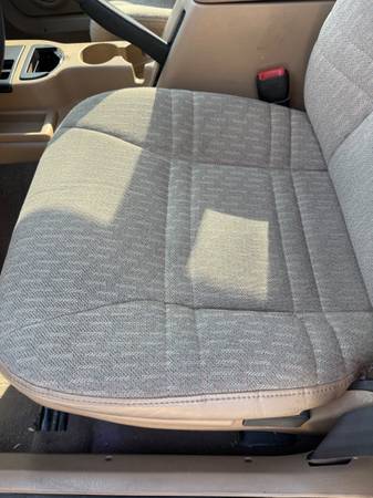 1999 Jeep Cherokee SE 4dr 4x2 Manual — photo 4
