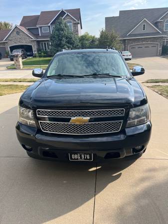 2013 Chevrolet Avalanche LS 4x2 Automatic — photo 6