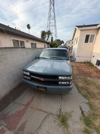 2000 Chevrolet Tahoe Limited 4dr 4x2 Automatic — photo 2