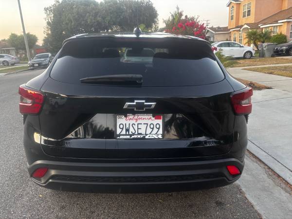 2026 Chevrolet Trax 4dr LS Front Wheel Drive Automatic — photo 7