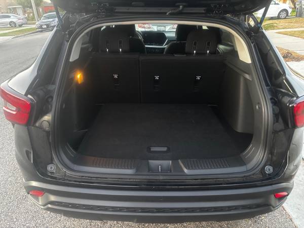 2026 Chevrolet Trax 4dr LS Front Wheel Drive Automatic — photo 9