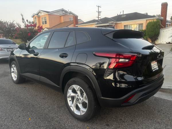 2026 Chevrolet Trax 4dr LS Front Wheel Drive Automatic — photo 6