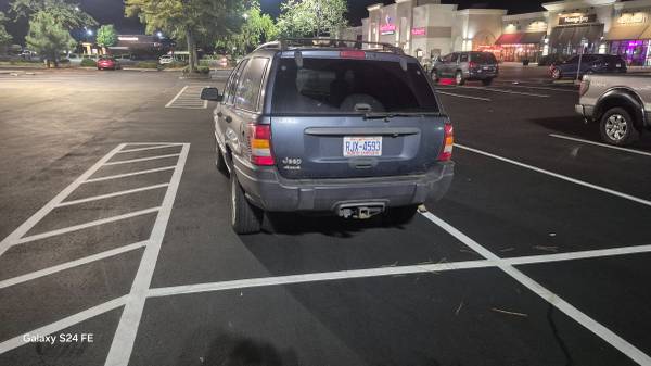 2003 Jeep Grand Cherokee Laredo 4dr 4x4 Automatic — photo 4