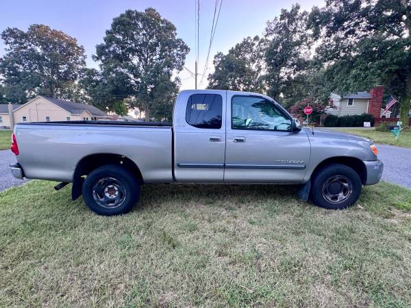 2005 Toyota Tundra SR5 V8 4dr 4x2 Access Cab Stepside 6 ft. box Automatic — photo 3