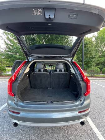 2019 Volvo Xc90 T5 Momentum — photo 6