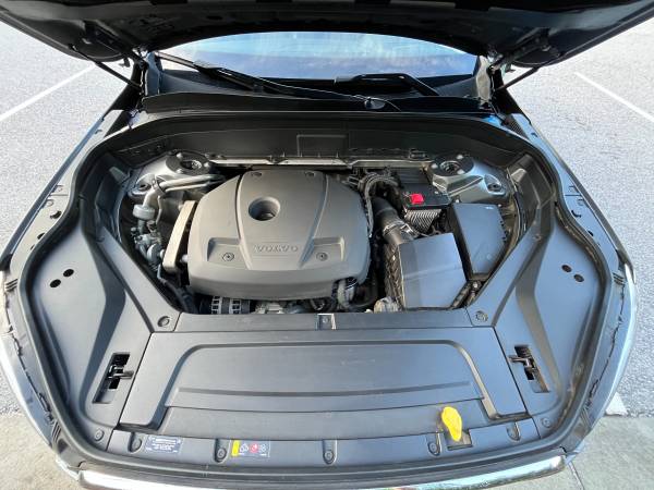 2019 Volvo Xc90 T5 Momentum — photo 8