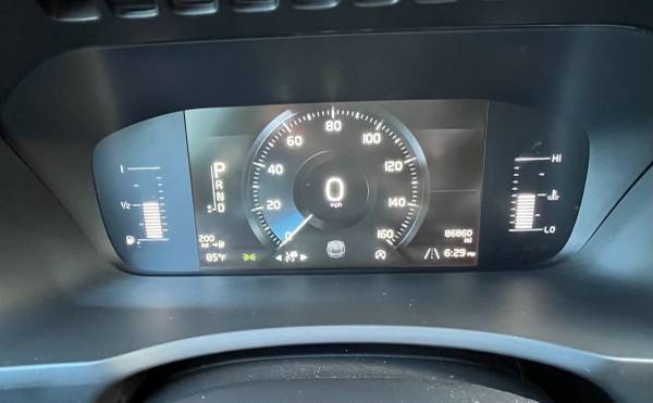 2019 Volvo Xc90 T5 Momentum — photo 5