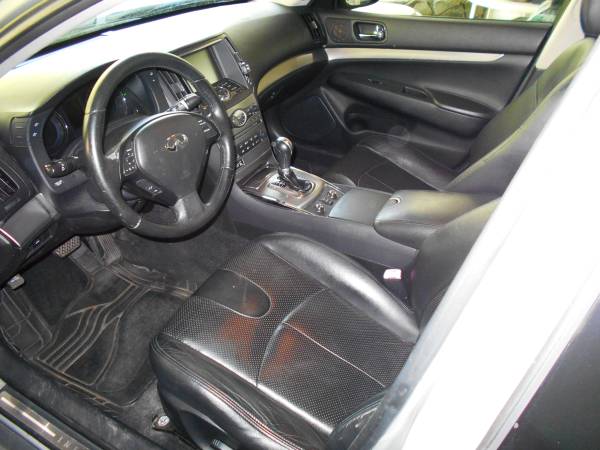 2011 Infiniti G25 Base — photo 9