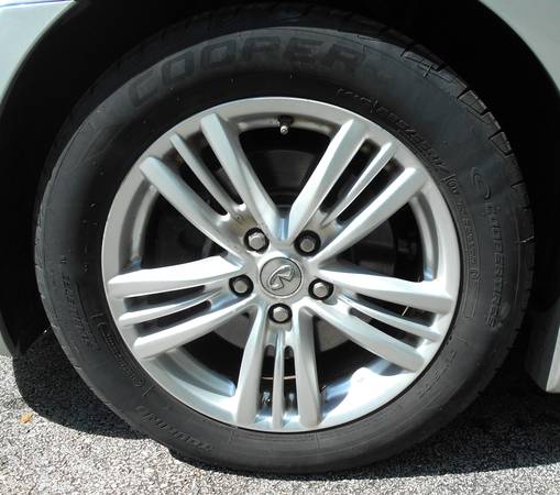 2011 Infiniti G25 Base — photo 7